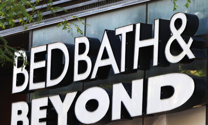 The Bed Bath & Beyond signage is seen in the Tribeca neighborhood in New York City on Oct. 1, 2021. (Michael M. Santiago/Getty Images)