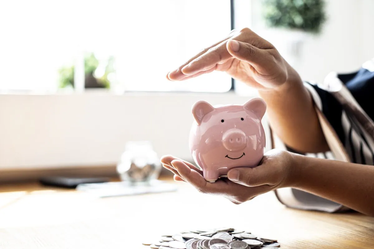 Protect your savings. (Pickadook/Shutterstock)