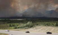 ‘Out of Control’ Wildfire Near Jasper in Alberta Spans Over 6,000 Hectares