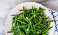 15-minute Garlic Green Beans Are a Forever Favorite Side Dish