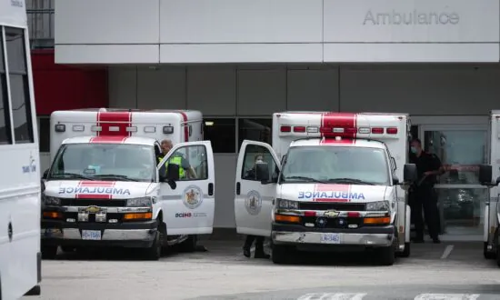 Lockdowns Kept Children From Acquiring Immunity to Contagious Respiratory Virus: Ontario Pediatrician