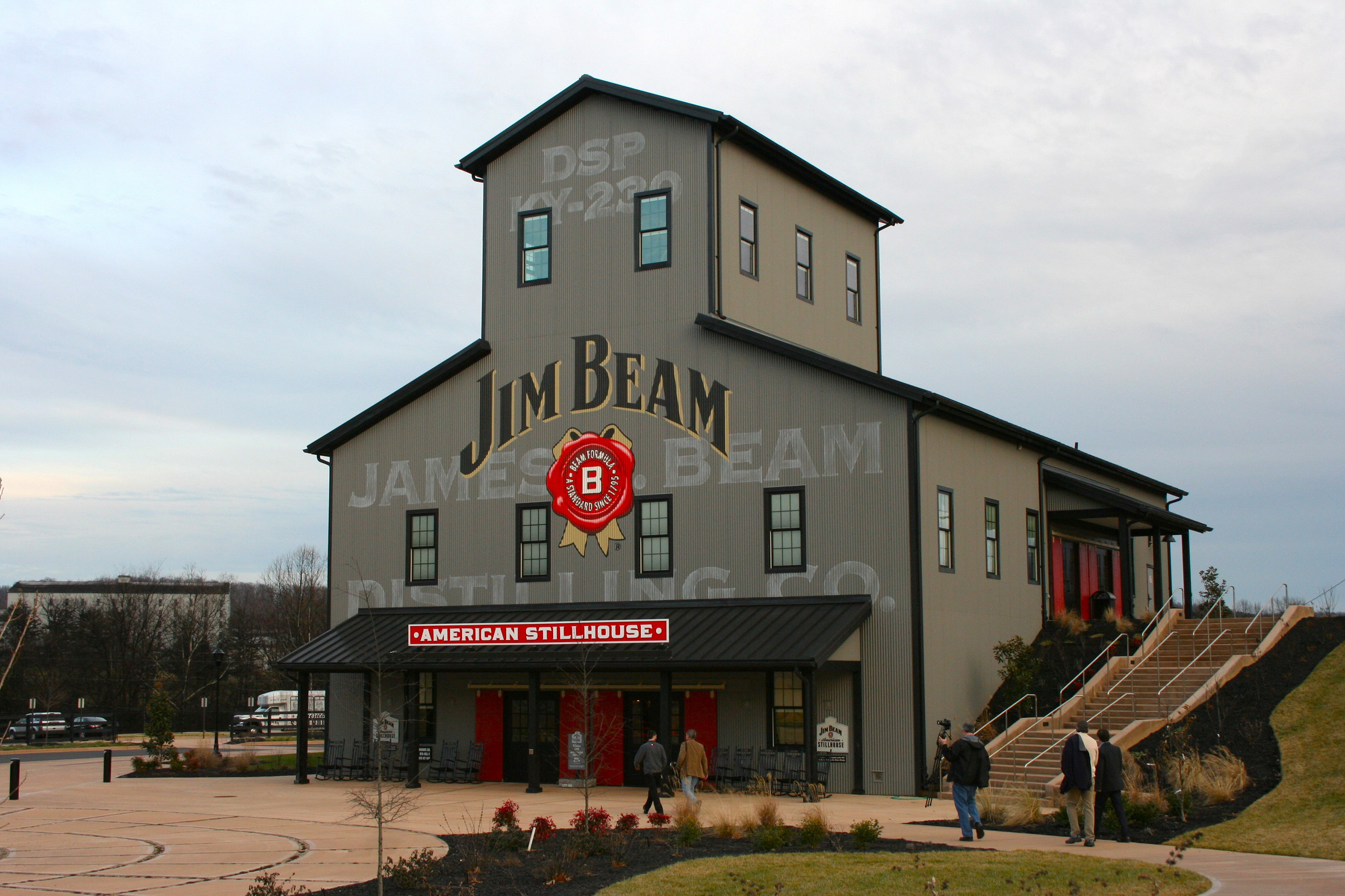 Get a Taste of Bourbon Country, in Kentucky and Beyond - Vimarsana News