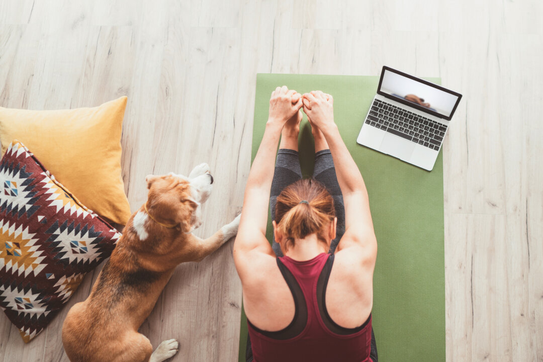 Pilates can be performed using minimal equipment – even just a yoga mat will do. (Soloviova Liudmyla/Shutterstock)