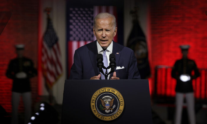 President Joe Biden delivers a primetime speech at Independence National Historical Park September 1, 2022 in Philadelphia, Pennsylvania. President Biden spoke on “the continued battle for the Soul of the Nation.”  (Alex Wong/Getty Images)