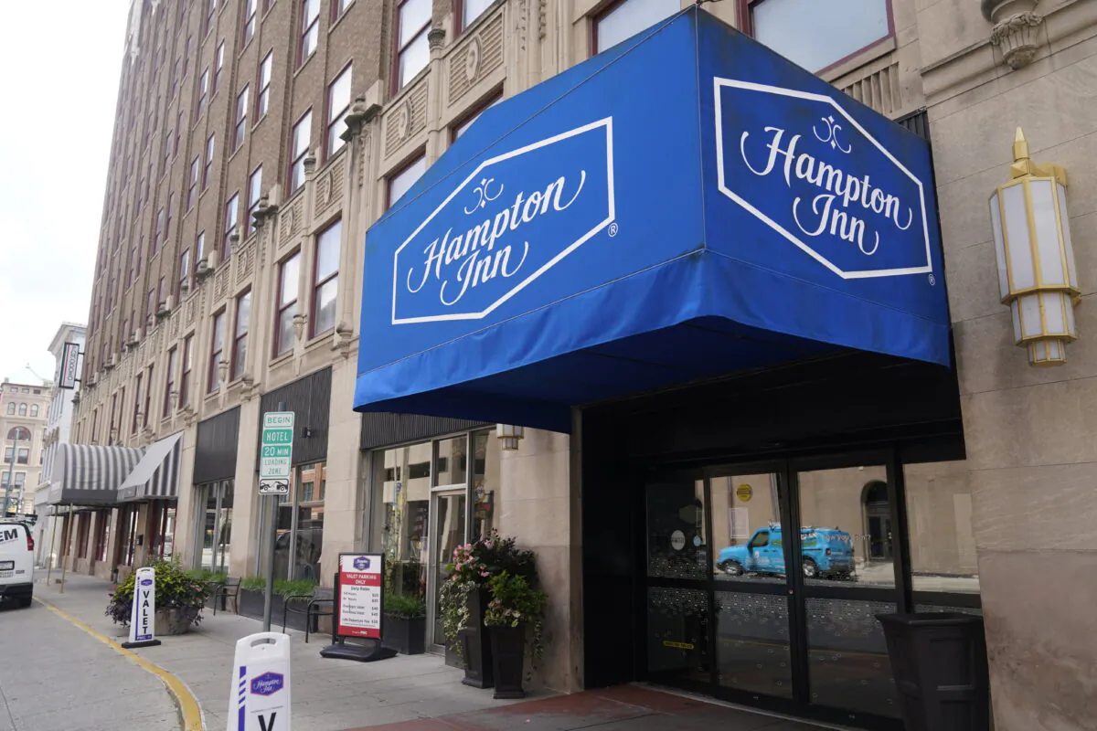 The Hampton Inn in Indianapolis on Aug. 29, 2022. (Darron Cummings/AP Photo)