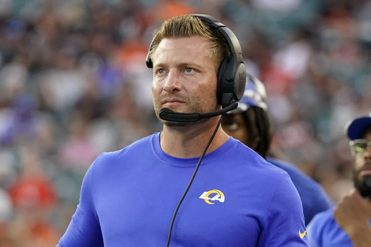 Los Angeles Rams head coach Sean McVay watches against the Cincinnati Bengals during the second half of a preseason NFL football game in Cincinnati, on Aug. 27, 2022. (Joshua A. Bickel/AP Photo)
