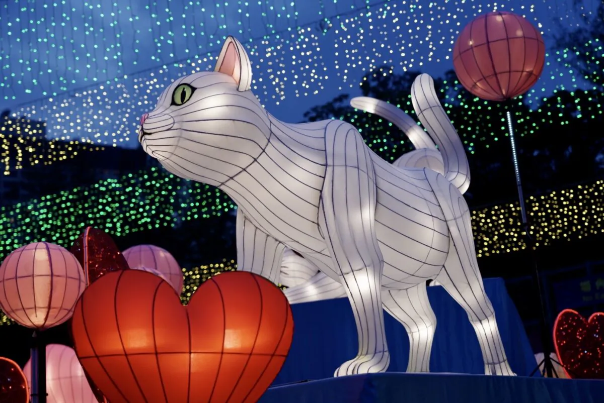 Animal-shaped lanterns on the grass at Victoria Park on Sep 7, 2022. (Adrian Yu/The Epoch Times)