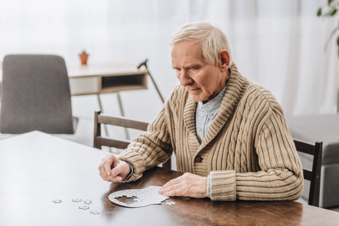 Cognitive rehabilitation can also help patients manage the psychological component in cases of depression and anxiety.(LightField Studios/Shutterstock)