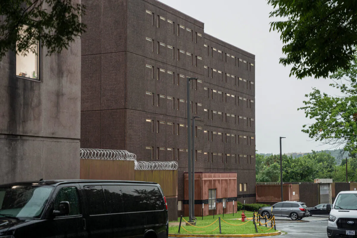 The Central Detention Facility in Washington, DC, in this file photo. The facility currently holds several January 6 defendants. (The Epoch Times)