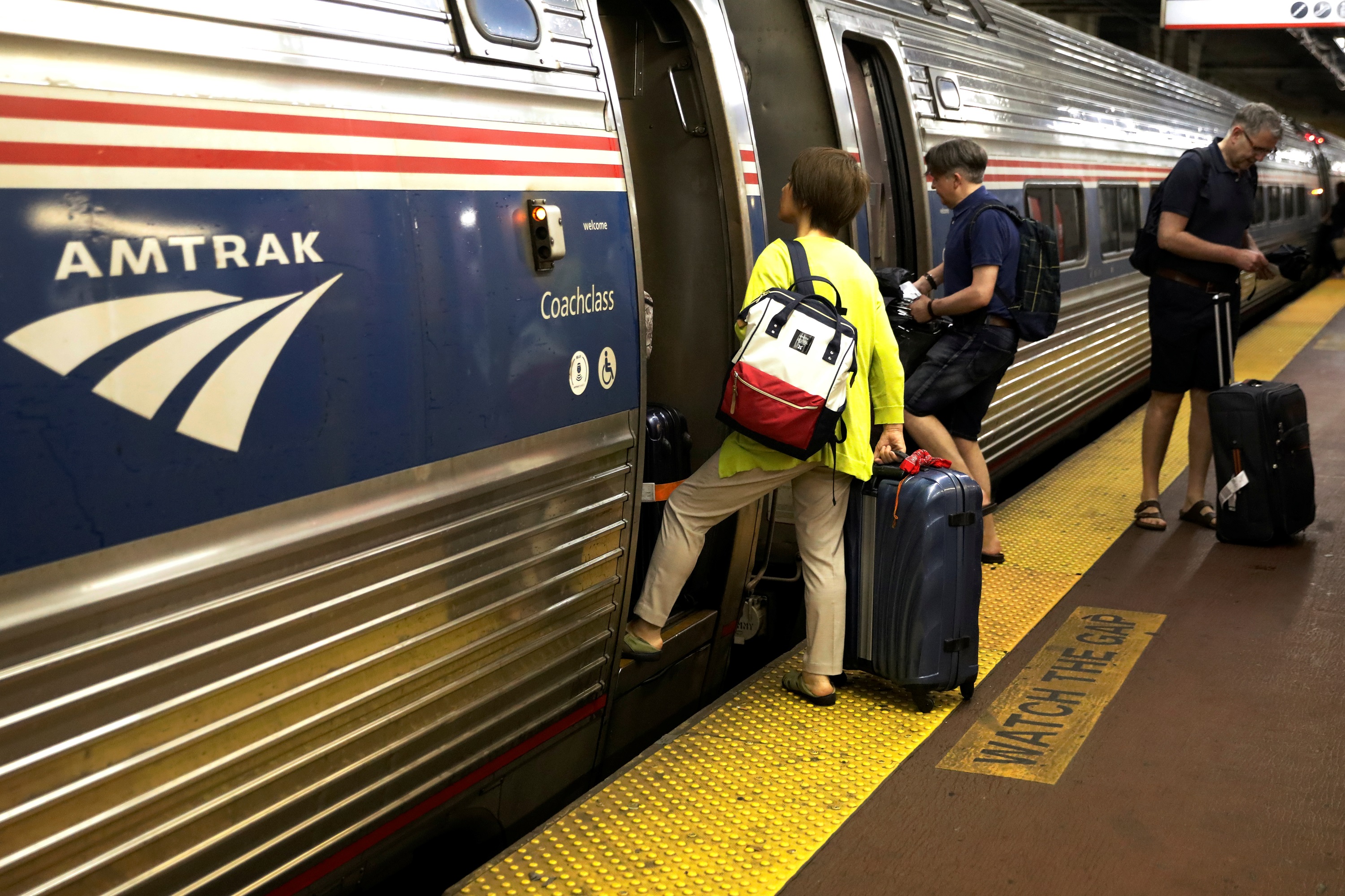 Amtrak to Cancel All Long-Distance Trains for Now - Vimarsana News
