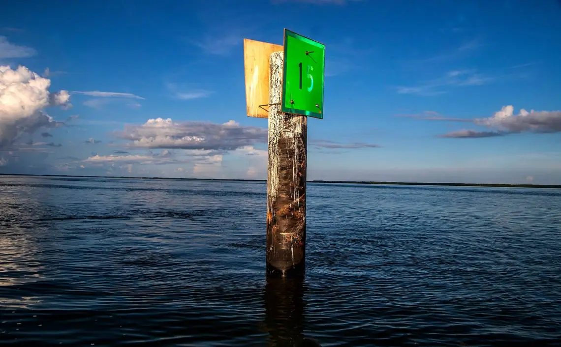 View of channel marker #15 in the Intracoastal Waterway. (Pedro Portal/Miami Herald/TNS)