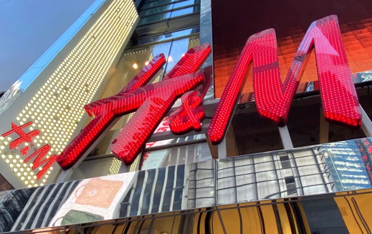 The H&M clothing store in Times Square in Manhattan, New York, on Nov. 15, 2019. (Mike Segar/Global Business Week Ahead/Reuters)