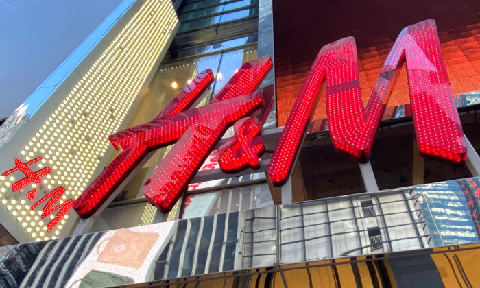 The H&M clothing store in Times Square in Manhattan, New York, on Nov. 15, 2019. (Mike Segar/Global Business Week Ahead/Reuters)