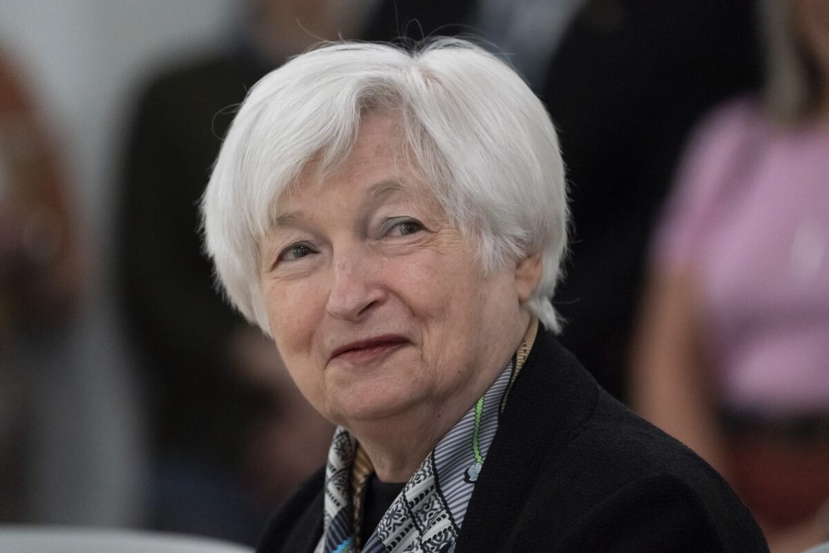 NextImg:Yellen Warns 'Constitutional Crisis' Could Come Next Month
