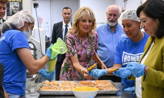 Jill Biden Visits Homeboy Bakery, Homegirl Cafe, Speaks at DNC Fundraiser