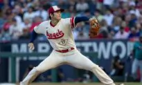 Ohtani, Angels Win 2–1, Drop Mariners in Wild-Card Standings