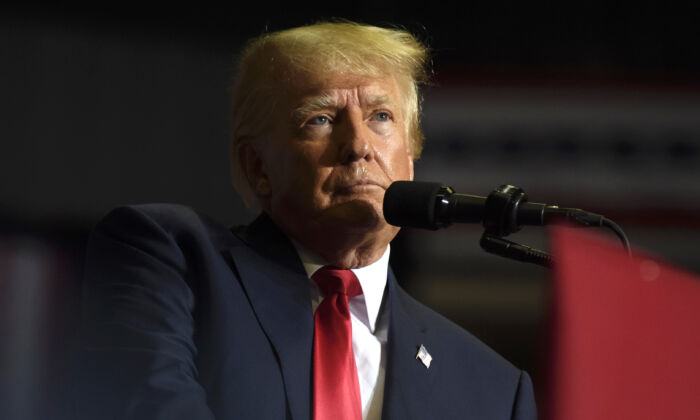 Former President Donald Trump speaks at a "Save America" rally to support Republican candidates running for state and federal offices in the state at the Covelli Centre in Youngstown, Ohio, on Sept. 17, 2022. (Jeff Swensen/Getty Images)