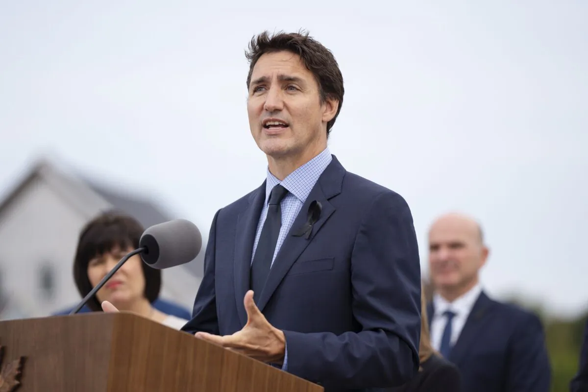 Prime Minister Justin Trudeau announces a $4.5 billion inflation relief package in St. Andrews, N.B., on Sept. 13, 2022. (The Canadian Press/Darren Calabrese)