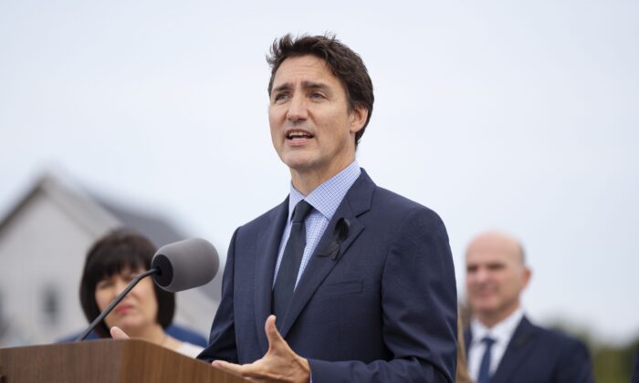 Prime Minister Justin Trudeau announces a $4.5 billion inflation relief package in St. Andrews, N.B., on Sept. 13, 2022. (The Canadian Press/Darren Calabrese)
