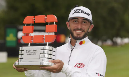 Homa Chips In, Wins in Napa After Willett’s Shocking 3–Putt