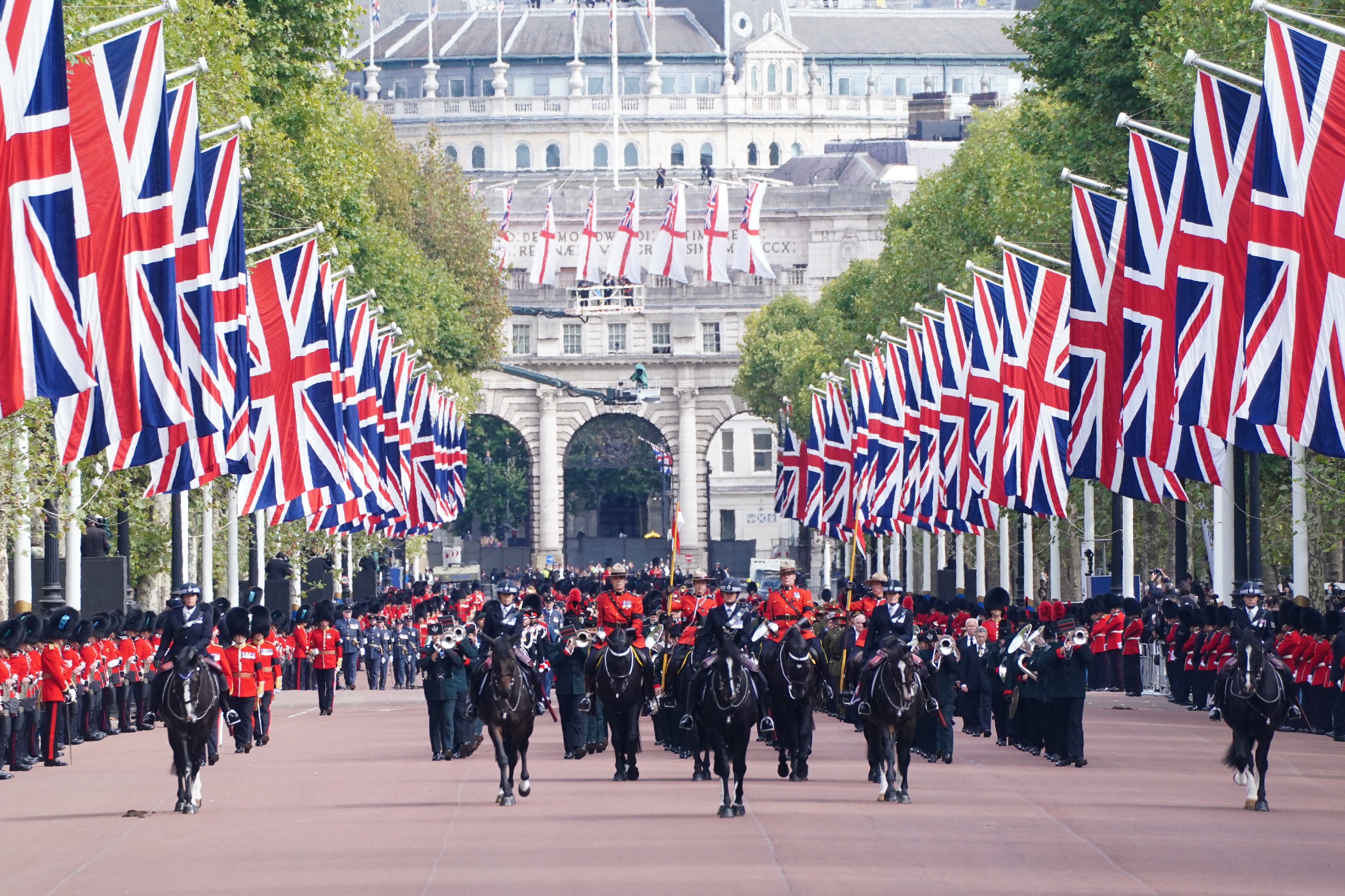 Why Billions Will Be Watching Queen Elizabeth's Funeral - Vimarsana News