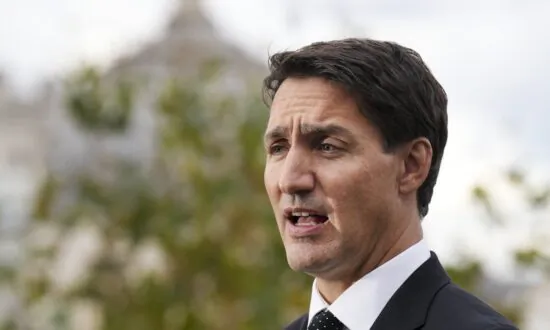 Video Shows Trudeau Singing Queen Anthem ‘Bohemian Rhapsody’ Ahead of Queen’s Funeral