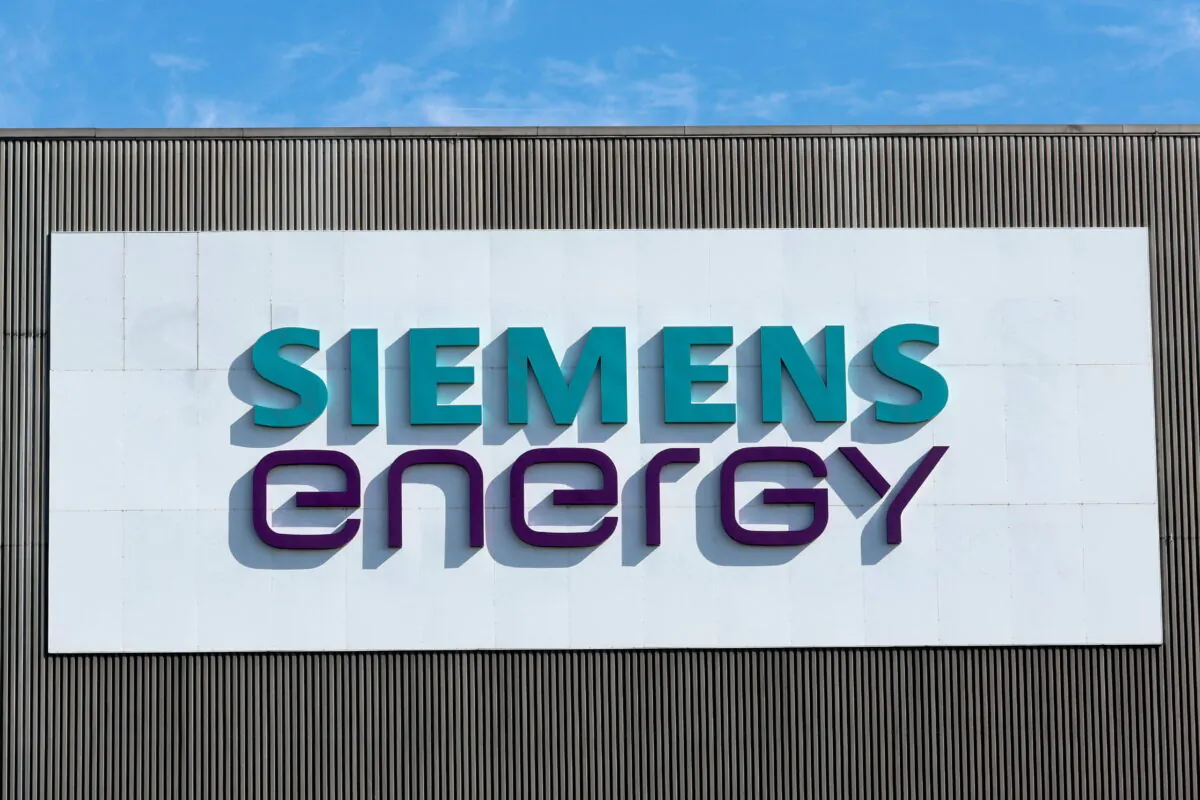 A logo is seen at a Siemens Energy's site in Muelheim an der Ruhr, Germany, on Aug. 3, 2022. (Reuters/Wolfgang Rattay)