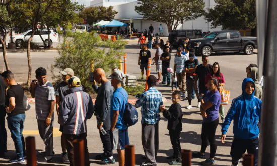 Honduran Teen Dies in US Immigration Custody; Investigation Underway