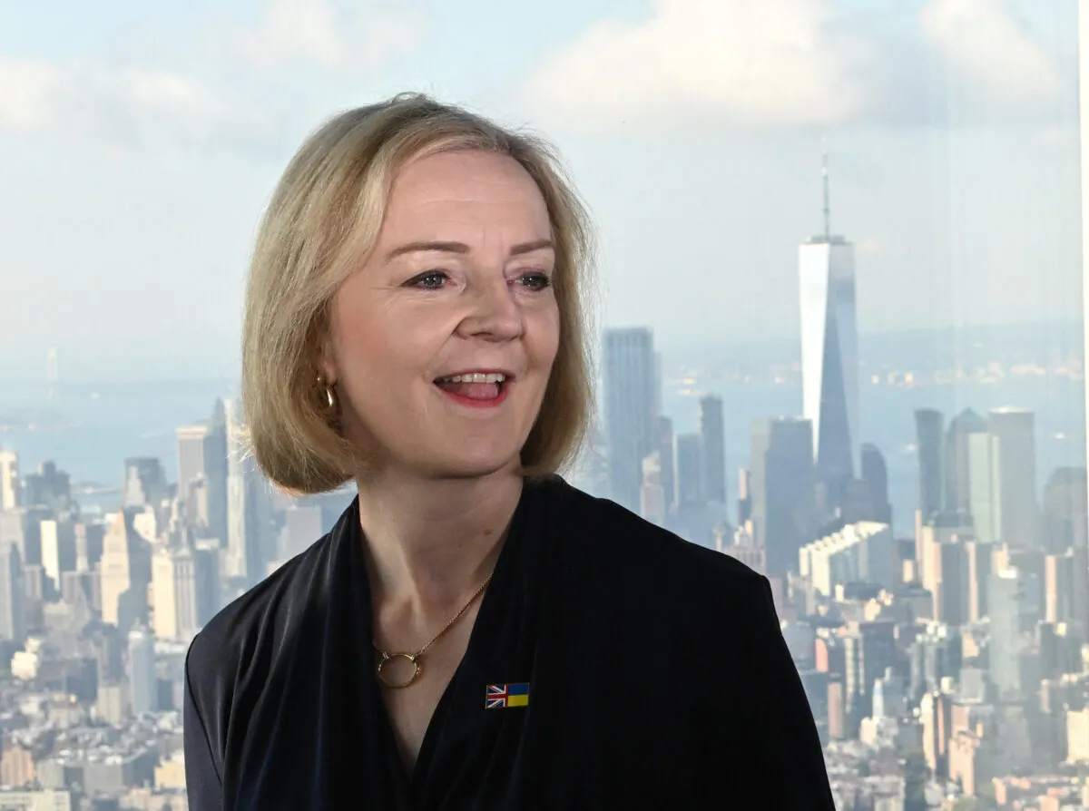 UK Prime Minister Liz Truss speaks to journalists at the Empire State Building in New York, on Sept. 20, 2022. (Toby Melville/PA Media)