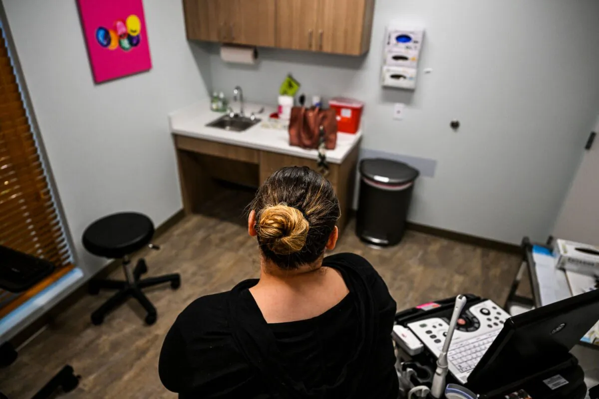 Jasmine, 23, waits for an abortion at a Planned Parenthood abortion clinic in West Palm Beach, Fla., on July 14, 2022. (Chandan Khanna/AFP via Getty Images)