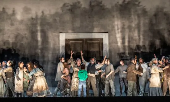 Theater Review: ‘Fiddler on the Roof’: A Grand Production of a Breathtaking Musical
