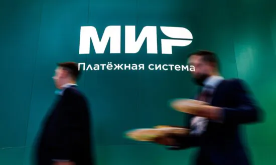 US Imposes Sanctions on Supporters of Russian Invasion; 2 Turkish Banks Suspend Russian Mir Payments