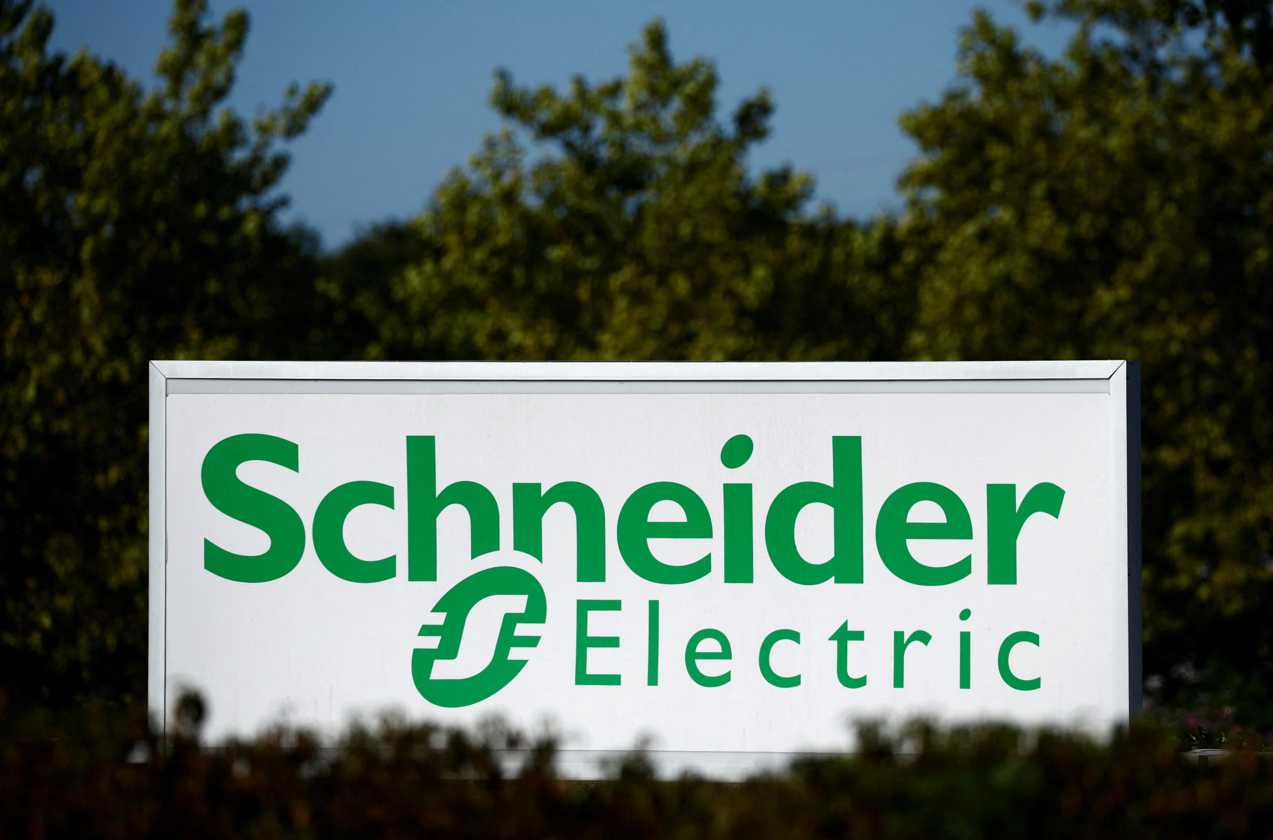 France's Schneider to Buy Rest of Aveva in $11 Billion Deal - Vimarsana News