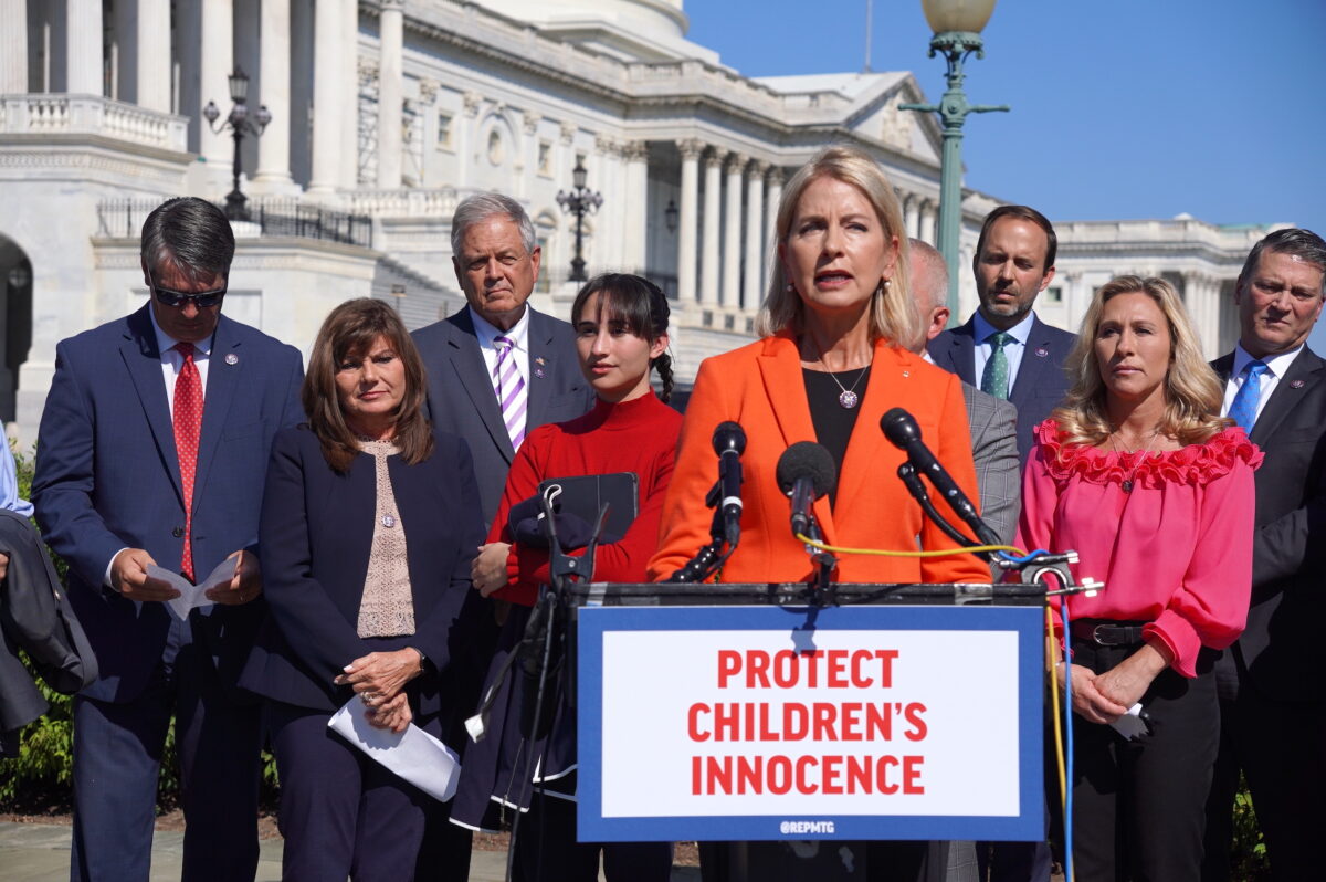 NextImg:Reps. Miller, Luna, Nehls and Organizations Hold Press Conference to Call for Banning TikTok