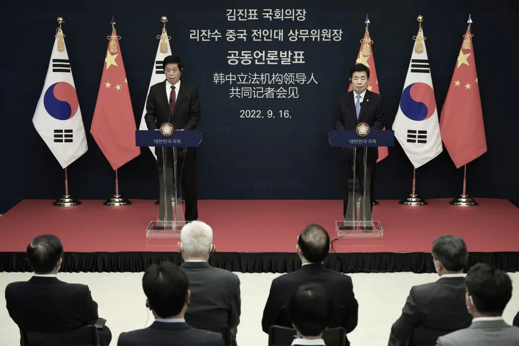 China's National People's Congress (NPC) Standing Committee Chairman Li Zhanshu (L) attends with South Korea's National Assembly Speaker Kim Jin-pyo (R) during a joint news conference in Seoul, South Korea, on Sept. 16, 2022. (Kim Hong-Ji/Pool/Getty Images)