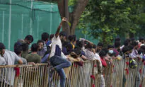 Ticket Crush for India–Australia Cricket Match Injures 20