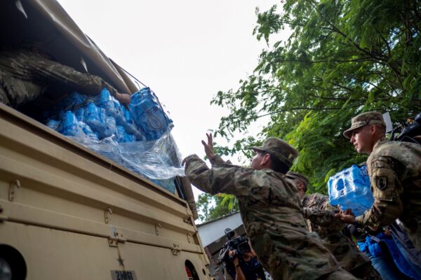 National Guard distribute water