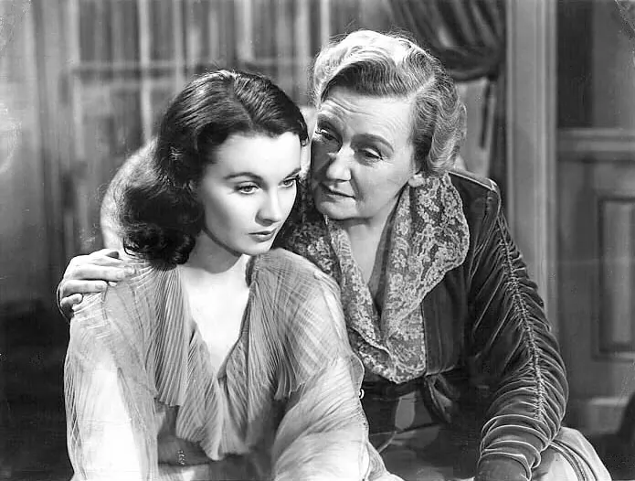 Photo of Vivien Leigh and Lucile Watson from the 1940 film "Waterloo Bridge." (Public Domain)