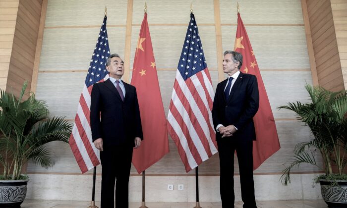 US Secretary of State Antony Blinken meets Chinese Foreign Minister Wang Yi during a meeting in Nusa Dua, Bali, Indonesia July 9, 2022. (Stefani Reynolds/Pool via Reuters)