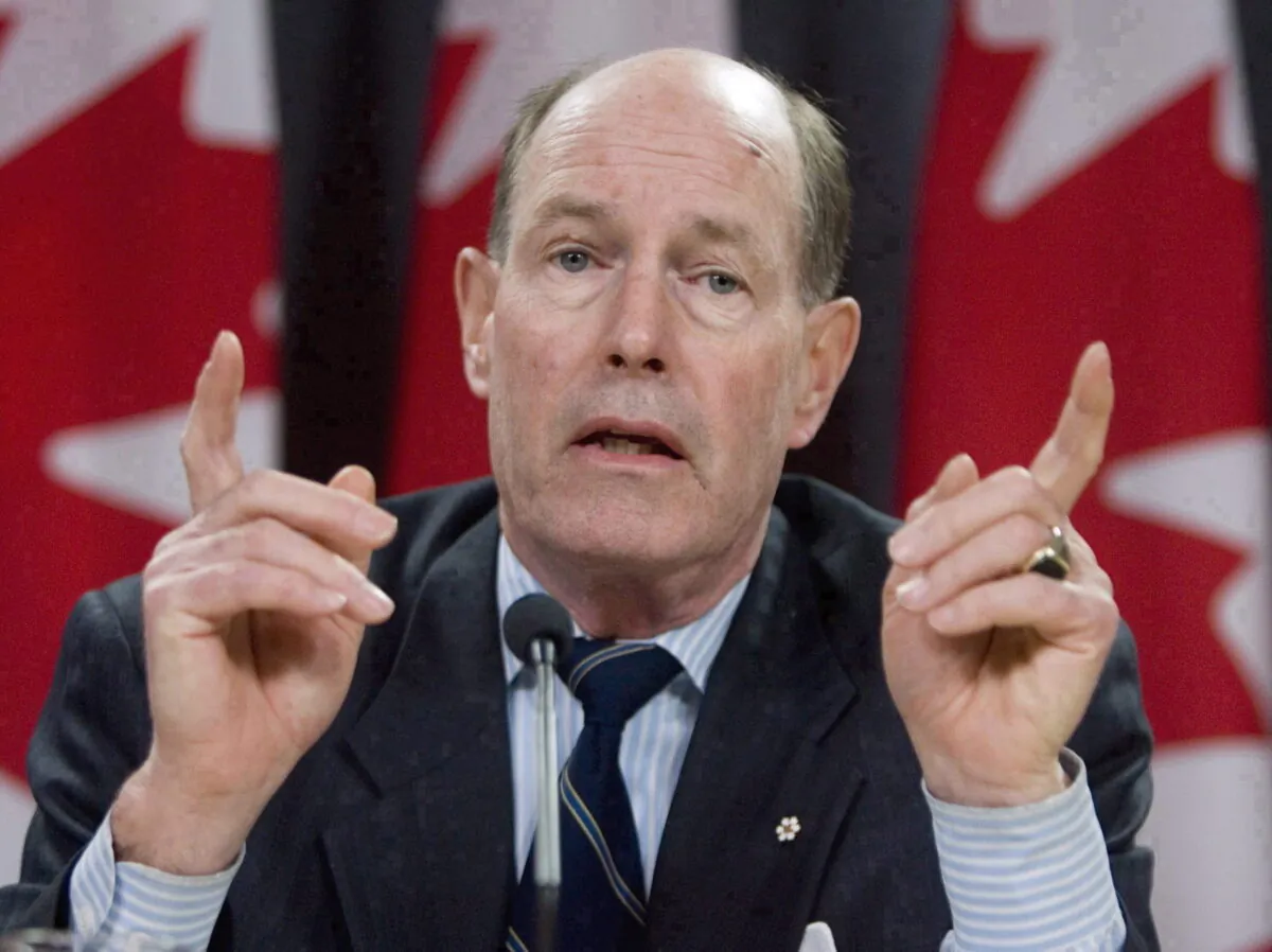 Then-Bank of Canada governor David Dodge responds to questions at a news conference in Ottawa on Jan 24, 2008. (Tom Hanson/The Canadian Press)