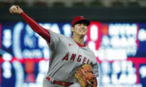 Ward Homers Twice, Ohtani Earns Win as Angels Beat Twins 4–2