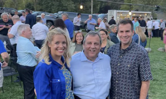 GOP Seeks to Refocus New York Hudson Valley Voters on Inflation, Crime, Border in House Race