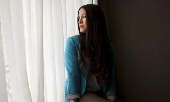 Alanis Morissette, Bryan Adams, David Foster Join Canadian Songwriters Hall of Fame