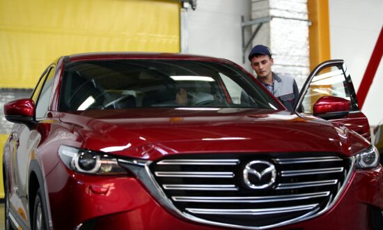 Sollers in Talks to Buy Mazda out of Russian Joint Venture