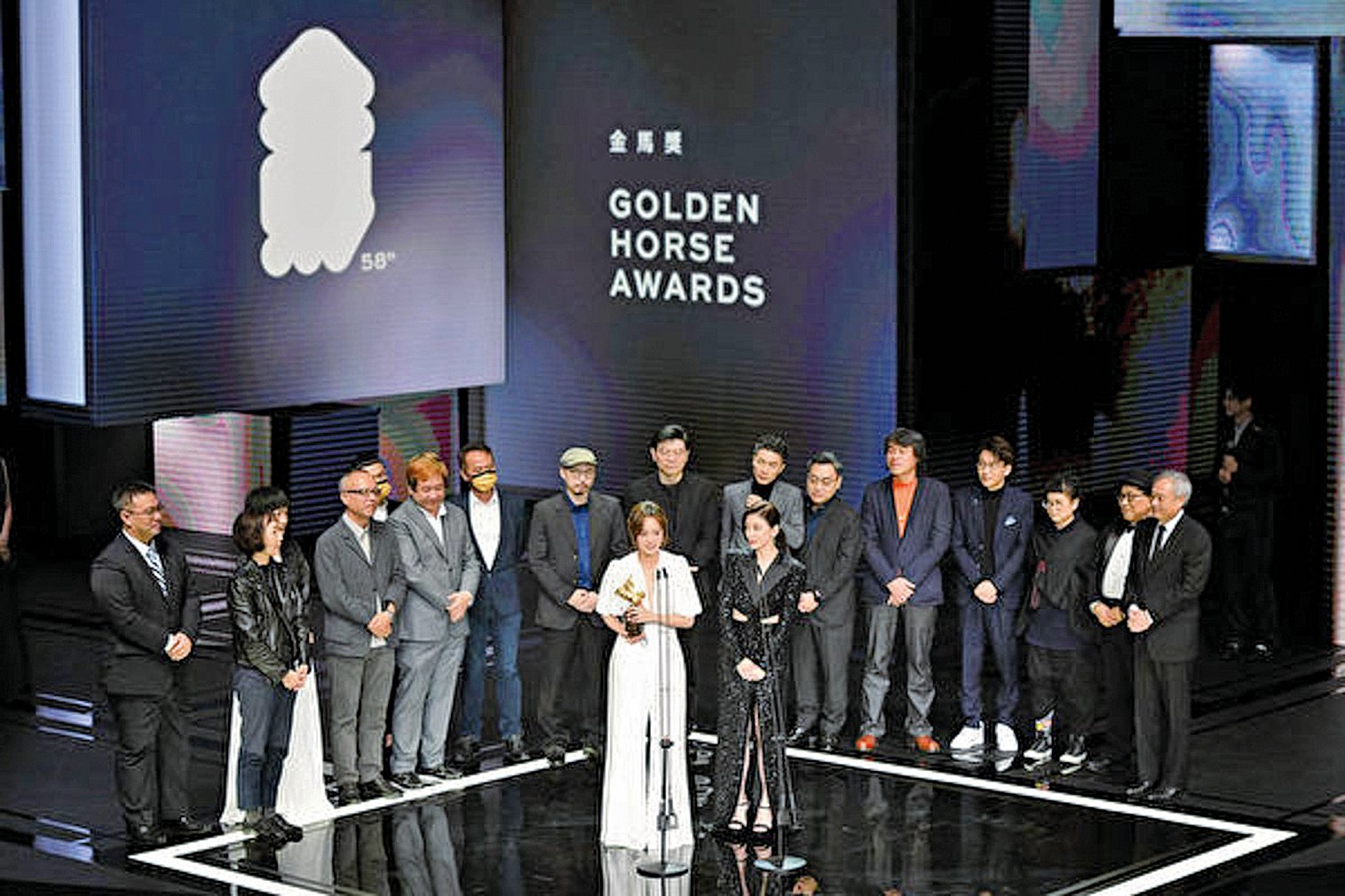 Hong Kong Filmmakers Warned to 'Think Twice' Before Attending Taiwanese Film Awards - Vimarsana News
