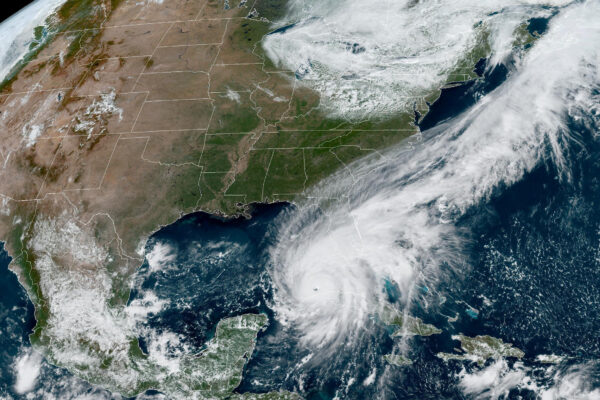 Florida Braces for Major Hurricane Ian; Congress Races to Avoid Government Shutdown | NTD Evening News