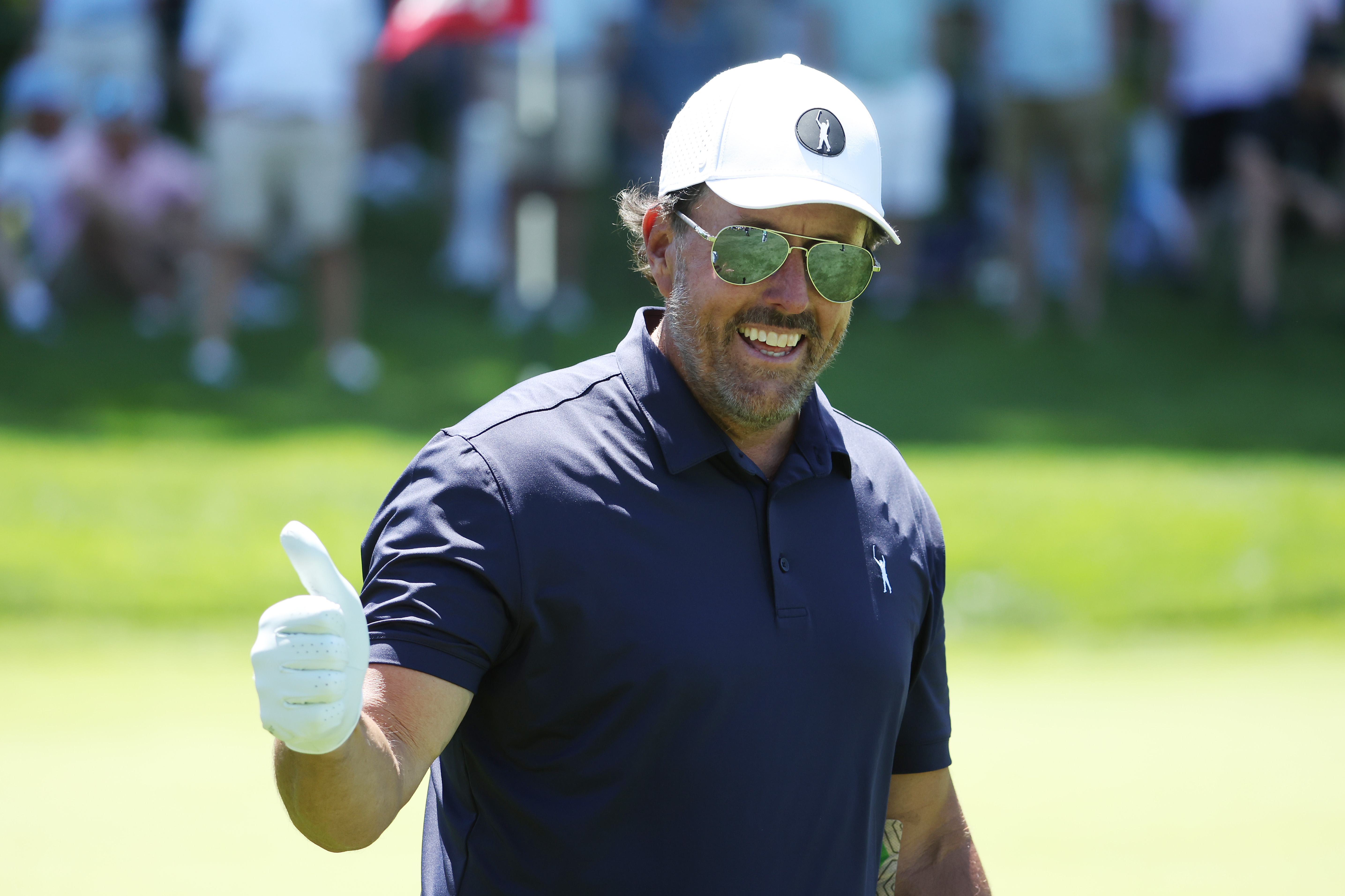 Phil Mickelson, 3 Others Take Names Off LIV's Antitrust Suit - Vimarsana News