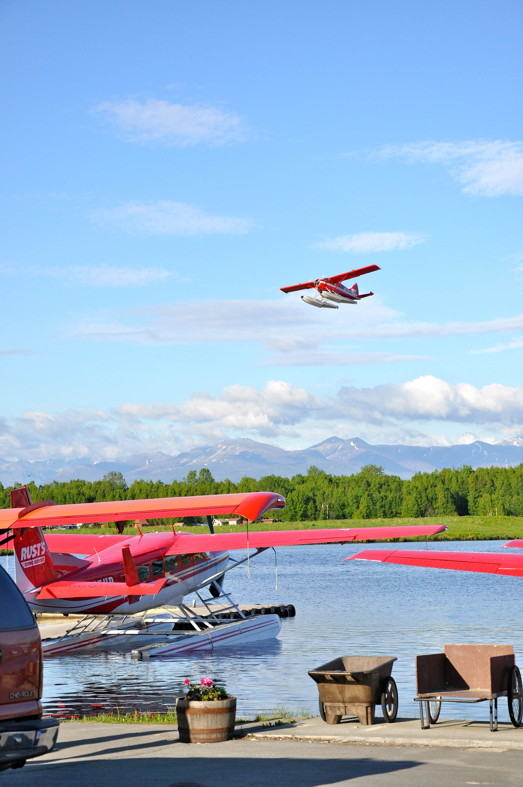 Rusts takeoff at Lake Hood Roy Neese