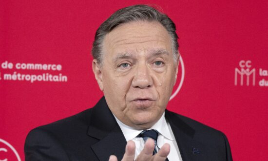 Legault Says Accepting More Than 50,000 Immigrants a Year ‘Suicidal’ for Quebec