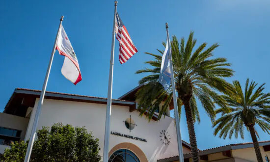 Former Florida Councilwoman Runs for Laguna Niguel City Council